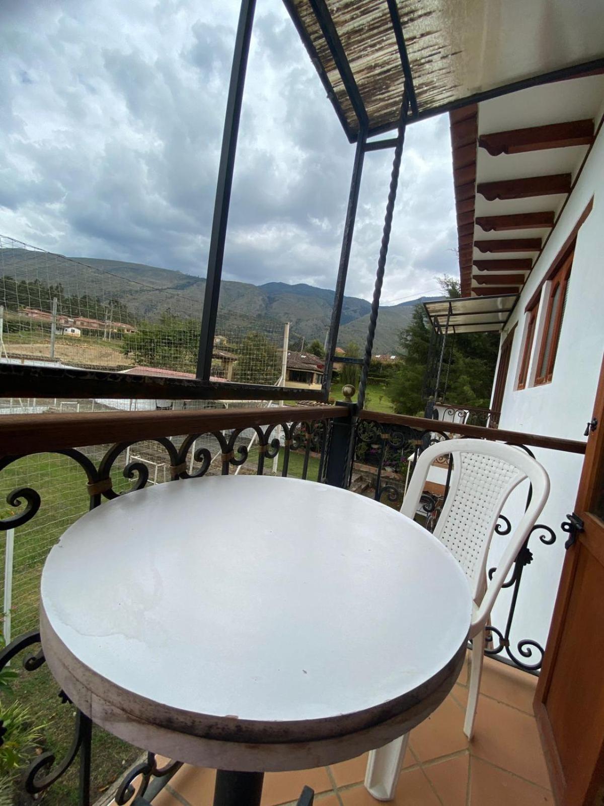 Hostal Villa Anita Villa de Leyva Bagian luar foto